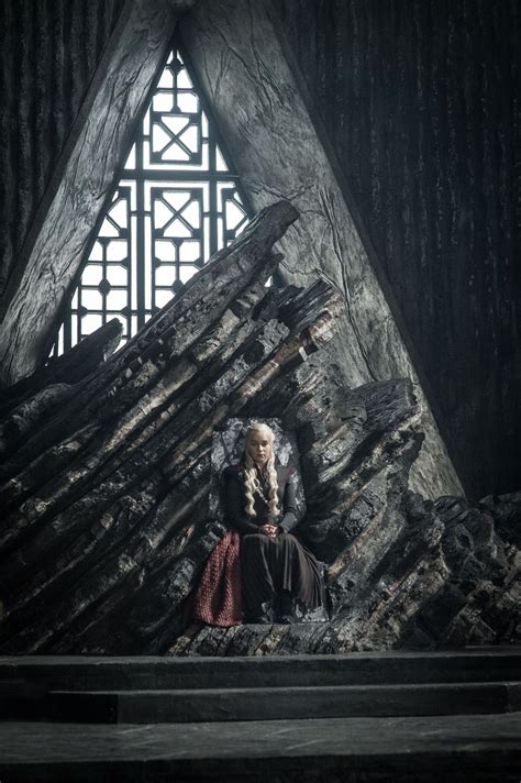 Game of Thrones Premiere: The Secret Symbolism in Daenerys’s Awesome ...