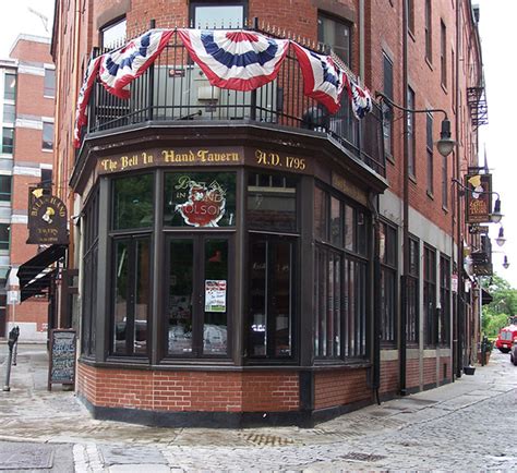 10 of the Oldest Bars in America - Virtual Historic Pub Crawl