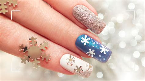 20 snowflake nail art designs and ideas for winter 2022 | Woman & Home