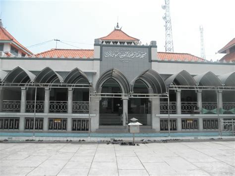 SENI LAMA MELAYU (MALAY OLDEN ART): Masjid (Mosque of) Sunan Giri