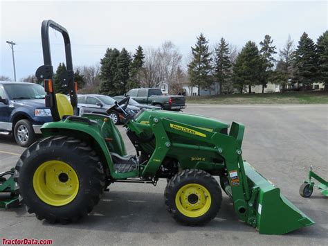 TractorData.com John Deere 3025E tractor photos information