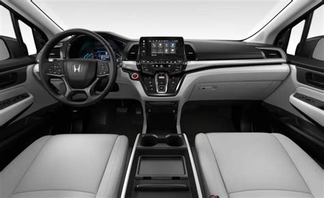 2024 Honda Odyssey Touring Interior - Amie Lynnet