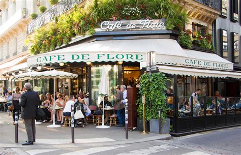 Il était une fois... L'histoire du Café de Flore à Paris