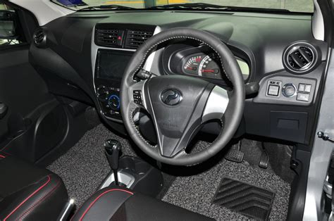 Perodua Axia AV_Steering Wheel_Interior_2019 - Autoworld.com.my