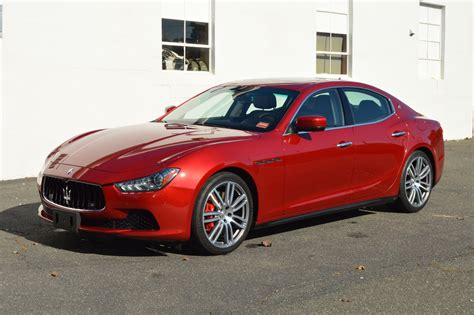 2015 Maserati Ghibli S Q4 | Mutual Enterprises Inc