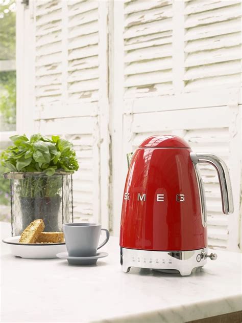 Smeg Variable Temperature Electric Kettle Red 50's Retro Style