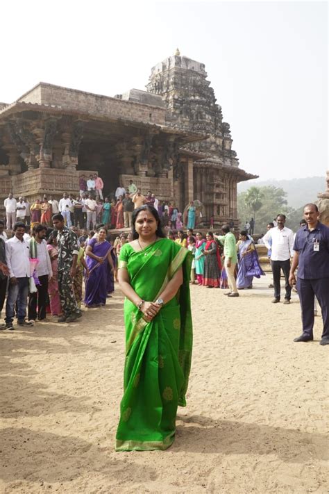 MLC Kalvakuntla Kavitha offers prayers at UNESCO world heritage site ...