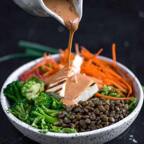 Creamy Chipotle Dressing {healthy & oil-free}