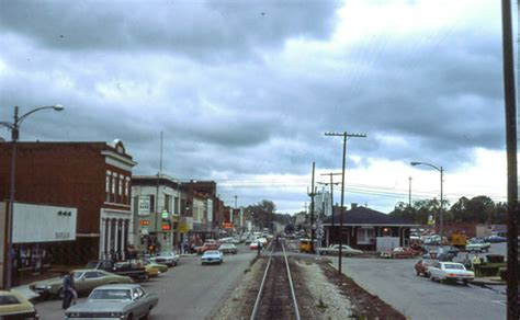 19761009 06 Newport, TN | Downtown Newport, Tennessee, was b… | Flickr