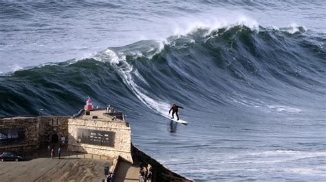 My First Time Surfing NAZARE (World Class Big Wave Spot) - YouTube