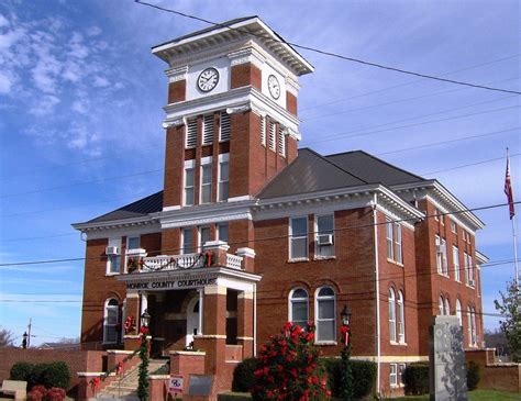 Monroe County Courthouse in Tennessee. Monroe County, Knoxville Tn ...