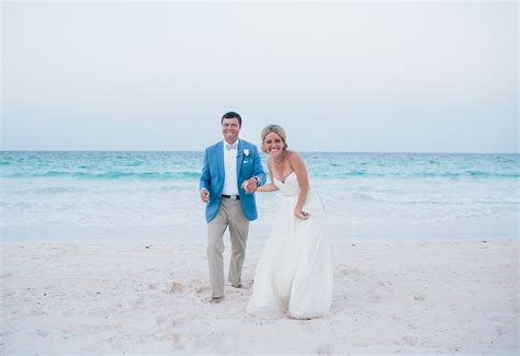 Romantic Harbour Island Wedding | Beach wedding inspiration, Island ...