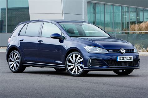 VW Golf GTE hybrid: specs, price, pictures, news and more