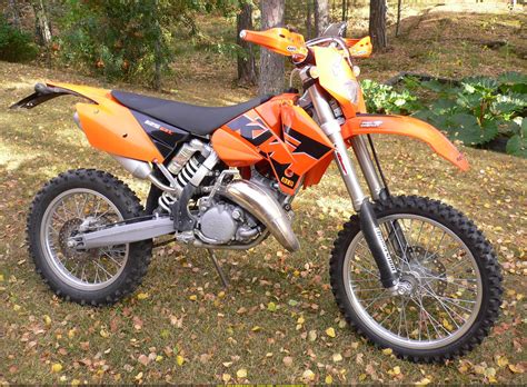 2005 KTM 125 EXC - Moto.ZombDrive.COM