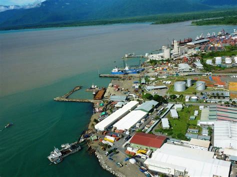 Malum Nalu: Aerial pictures of Lae, Papua New Guinea