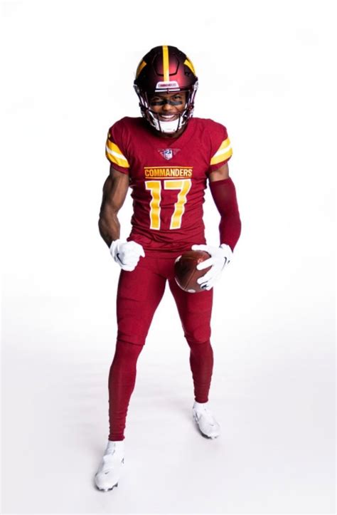 Washington Commanders New Uniforms — UNISWAG