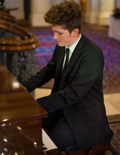 David Benn | Pianist West Sussex | Alive Network