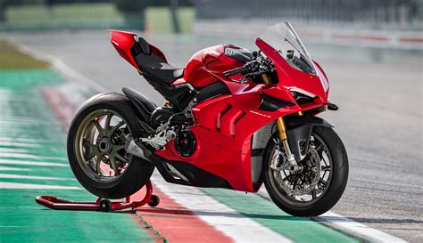 2020 Ducati Panigale V4 / V4 S [Specs & Info] | wBW