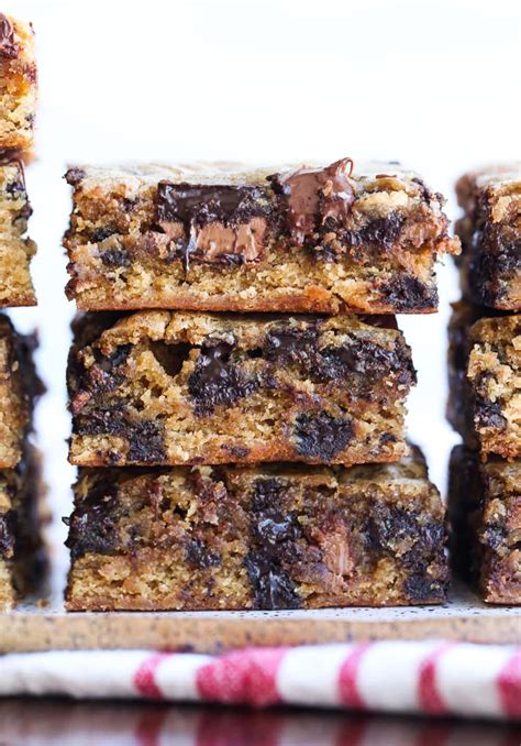 Congo Bars - The Ultimate Chocolate Chip Cookie Bar | Cookies and Cups