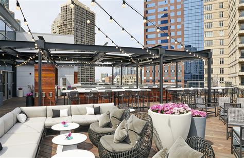 15 Best Rooftop Restaurants in Chicago for Outdoor Dining