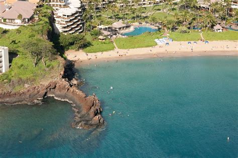 Black Rock Beach at Maui, Hawaii - Hawaii on a Map