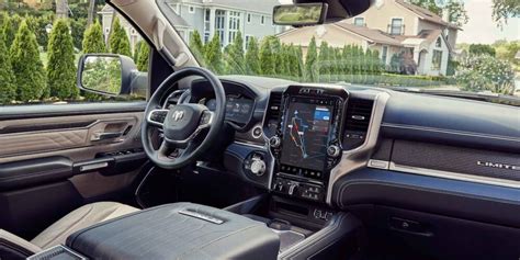 2024 RAM 1500 Interior Options | Sam Leman Chrysler Jeep Dodge Ram FIAT ...