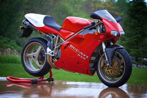 Ducati 916 Senna Stunning, beautiful, gorgeous. A fitting tribute to a ...