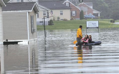 In flood waters and bracing for more | News, Sports, Jobs - Journal News