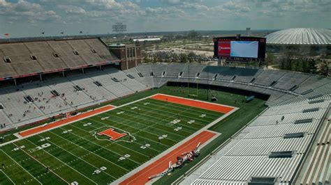 Illinois - Memorial Stadium - YouTube