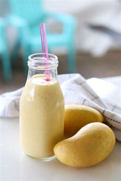 Mango Coconut Milk Smoothie - BriGeeski