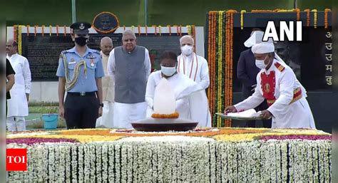 President, PM pay tributes to Vajpayee on death anniversary | India ...