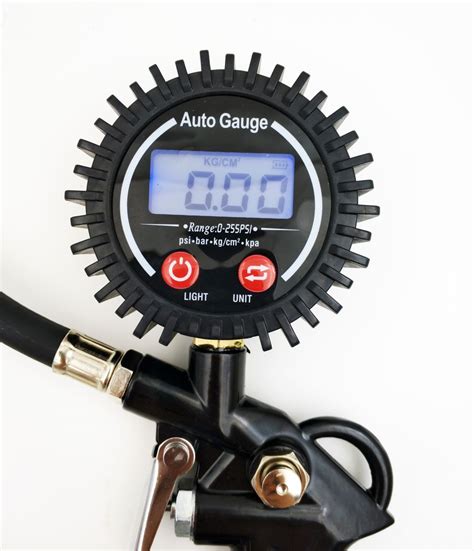 Digital Tire Inflator Gauge with 0.1 Display Resolution +200psi Heavy ...