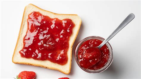 Strawberry Jelly Brands, Ranked Worst To Best