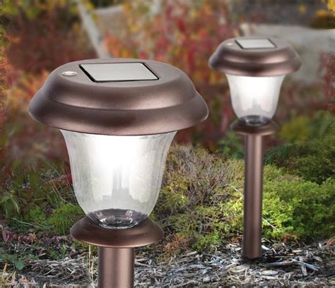 Five Best Solar Powered Garden Lights for 2017: Our Reviews and Ratings ...