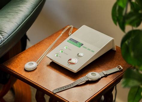 Elderly Alarm Devices - Freedom Medical Alarms