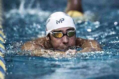 7 Best Swimming Goggles for 2021