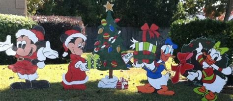 Christmas Mickey / Minnie / Daisy Duck / Donald Duck/ Tree Set