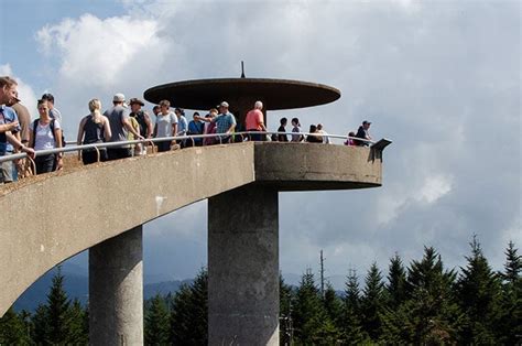 How to See Clingmans Dome Observation Tower: Great 360 Views