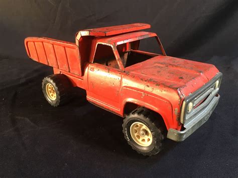 TONKA VINTAGE TOY METAL TRUCK, SERIAL NUMBER 13190, WITH MOVING BED, 14 ...