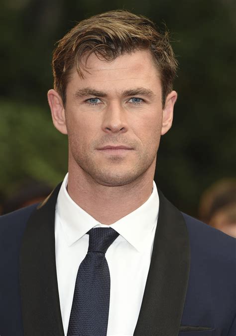 Top 20 Hottest Male Celebrities in Hollywood: Most attractive Men ...