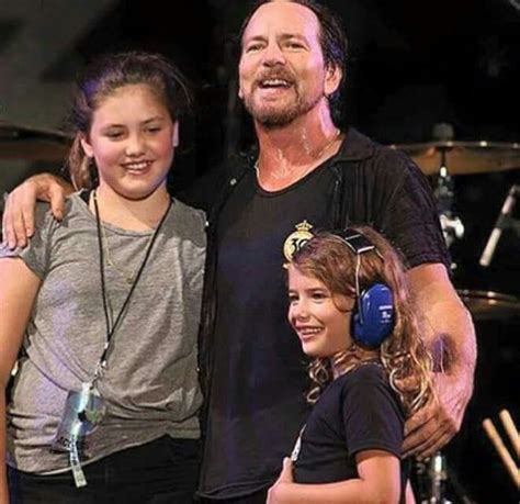 74 best Olivia Vedder images on Pinterest | Pearl jam eddie vedder, Pj ...