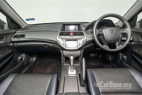 Proton Perdana P4-90B (2016) Interior Image #30552 in Malaysia ...