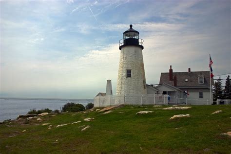 New England Lighthouse Tours | New england lighthouses, Lighthouse ...