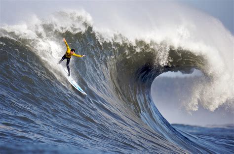 File:2010 mavericks competition.jpg - Wikipedia