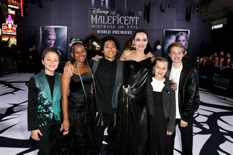 10 Potret Anak-anak Angelina Jolie dan Brad Pitt yang Jarang Terekspos