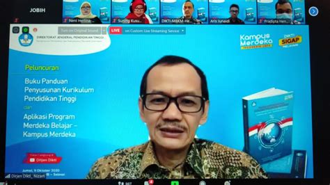 Buku Panduan Kurikulum Pendidikan Tinggi dan Aplikasi PMB Diluncurkan