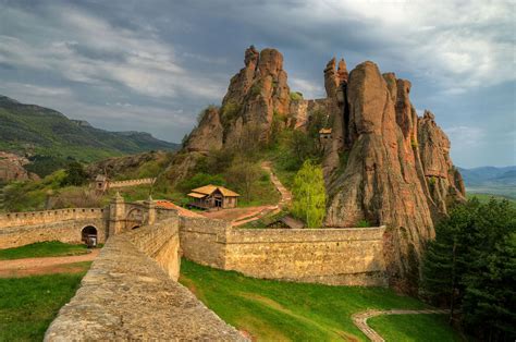 Belogradchik Rocks | AllDentalTravel.com | Dental Tourism in Bulgaria ...