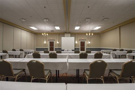 RIT Inn & Conference Center West Henrietta | Bookonline.com