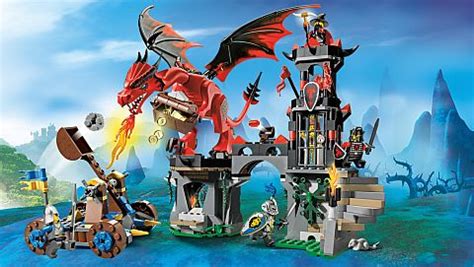 Brick Breakdown: LEGO Castle Dragon set