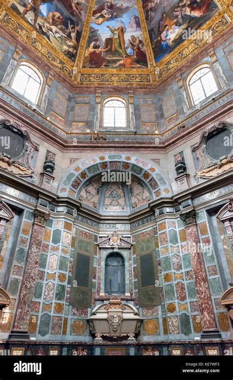 Interior of the Cappelle Medicee, Church of San Lorenzo, Florence ...